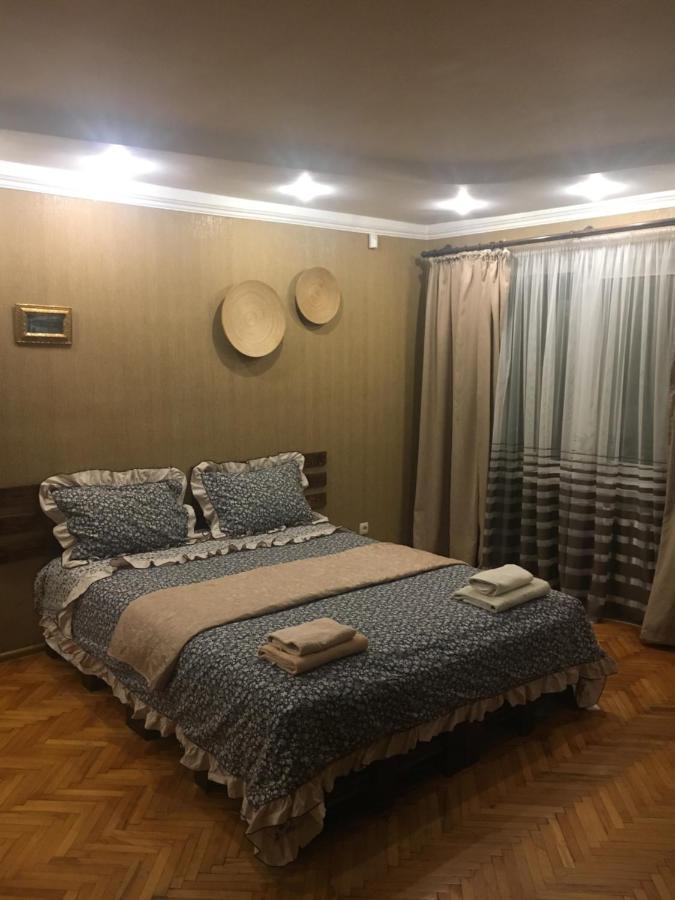 Kvartira Na Krakivskiy 12 , 52 Apartment Kiev Exterior photo